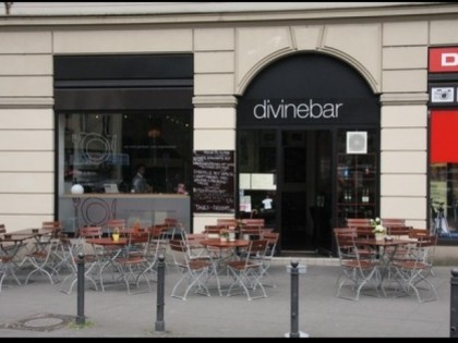 Фото: divinebar